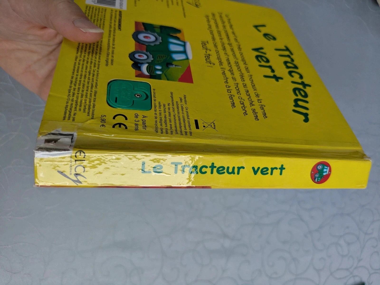 Sound book, the green tractor – photo 3